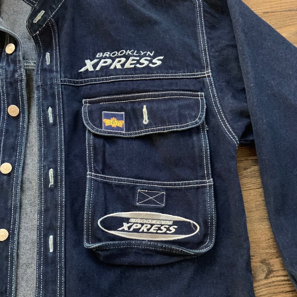 Cute oversized vintage jean jacket!